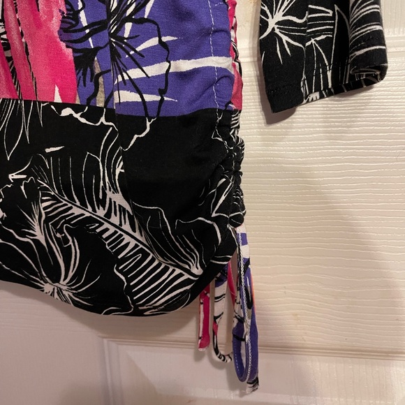 Ruby Rd. Top - Picture 2 of 6